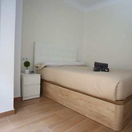 Apartamentos Navas Gam Alicante Exteriör bild